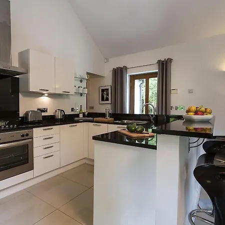 1 Bed In Oc-lcc50 * كونيستون